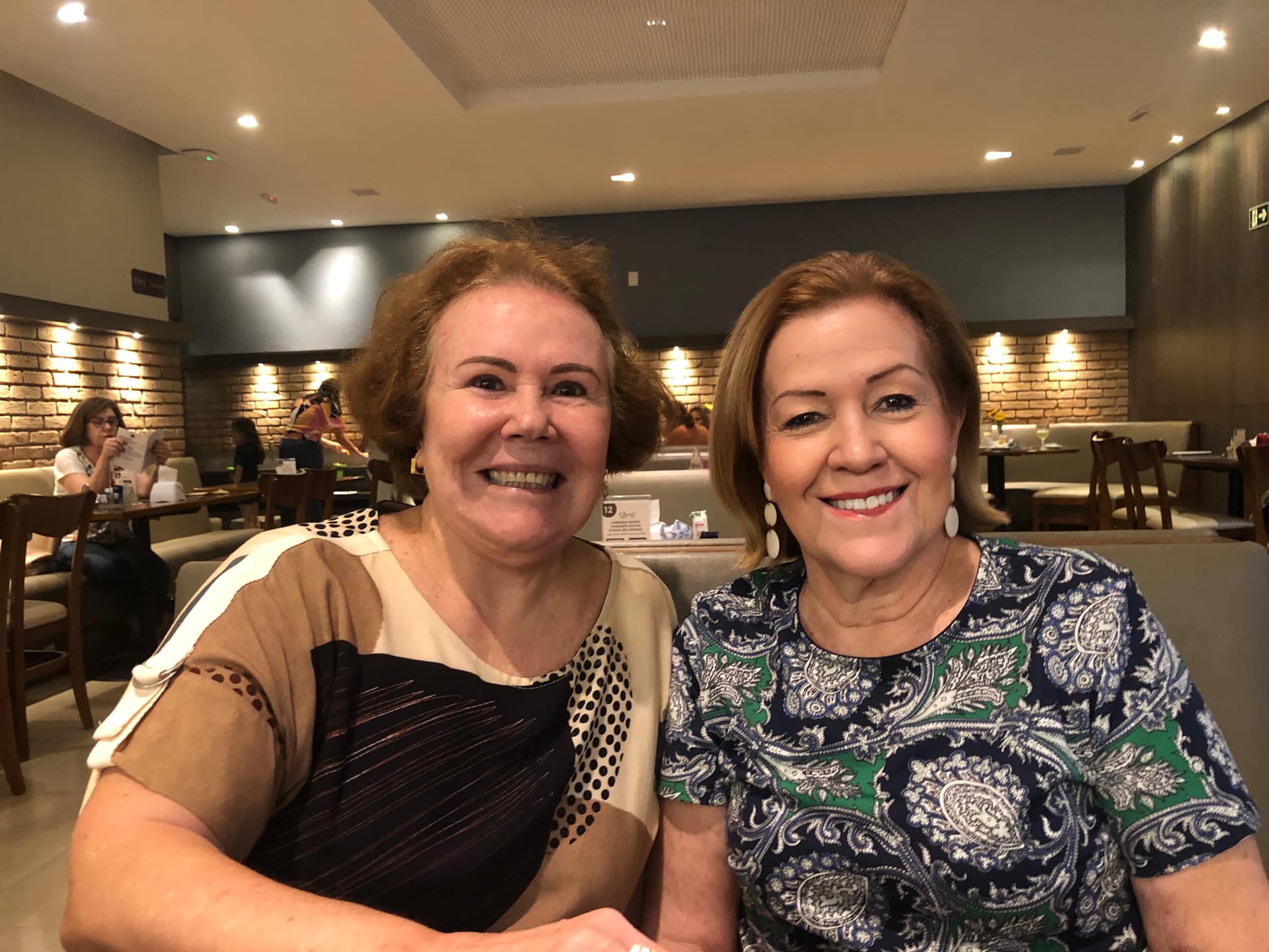 8 Daugima Maria Santos Queiroz (08 03) e Evanise Leal Pinto Costa