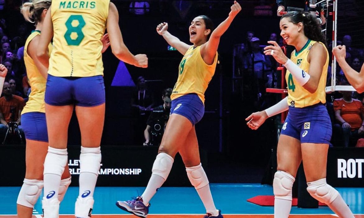 Brasil encara Itália na abertura da segunda fase do Mundial feminino de  vôlei, vôlei