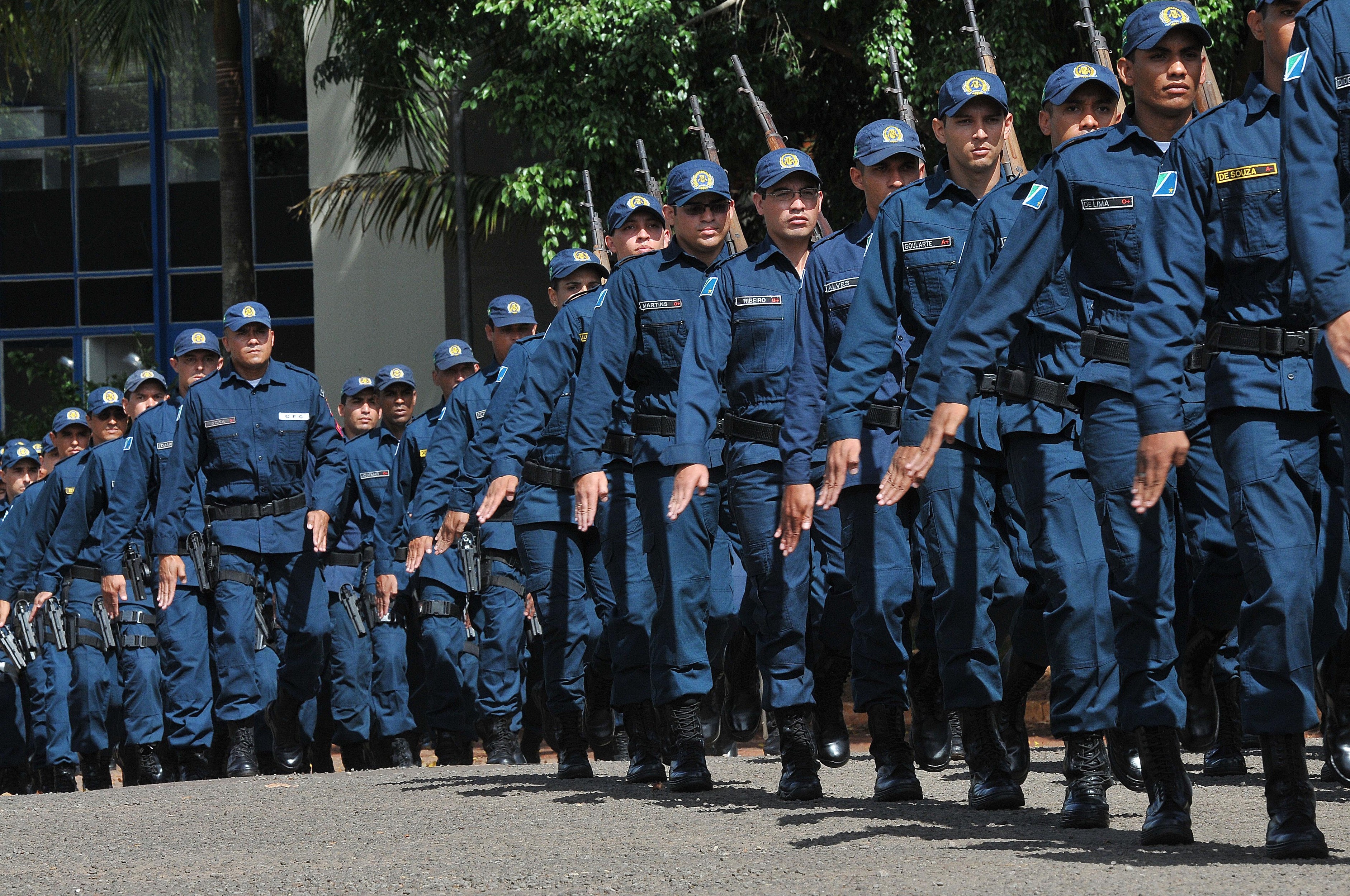 Com salário inicial de até R$ 9.050, inscrições do concurso da Polícia e  Bombeiros são prorrogadas - Correio do Estado