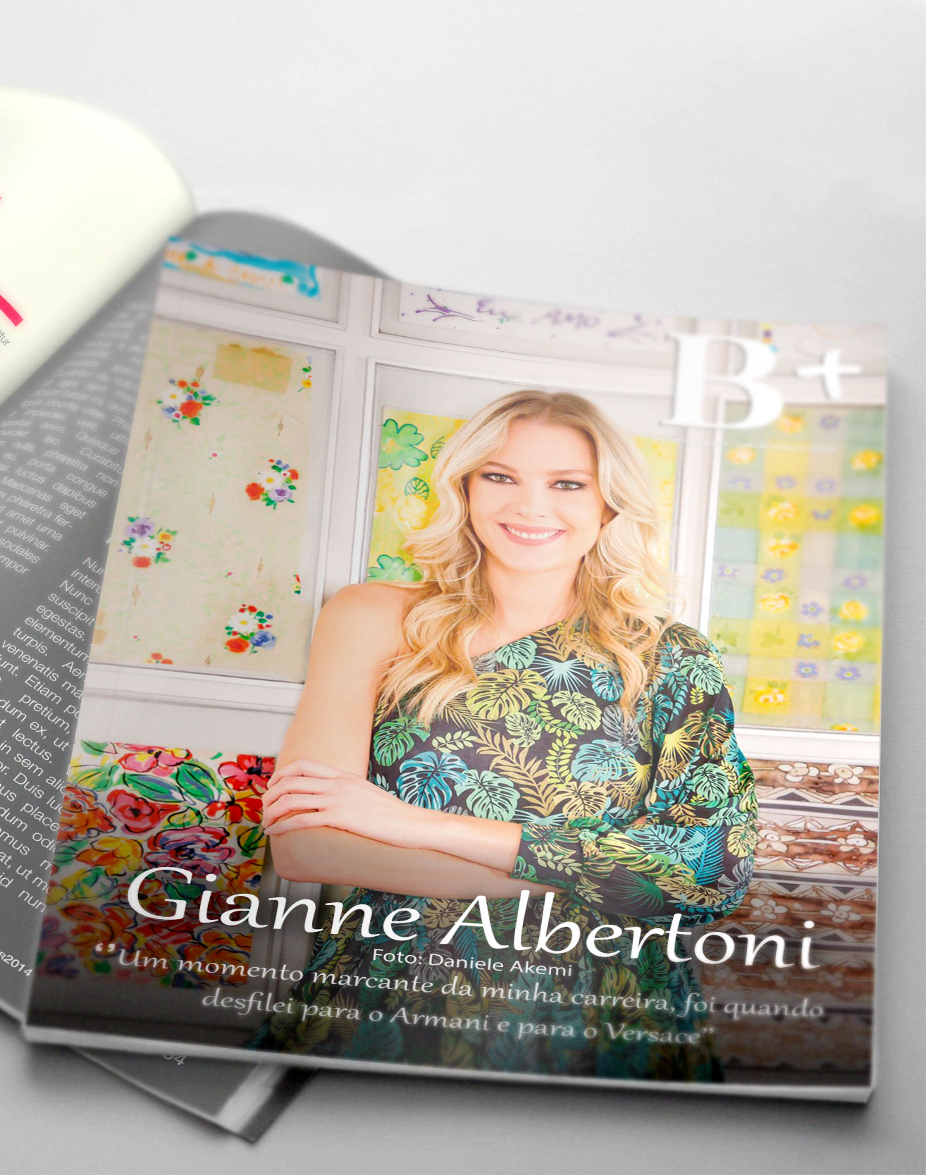 A modelo e apresentadora Gianne Albertoni 