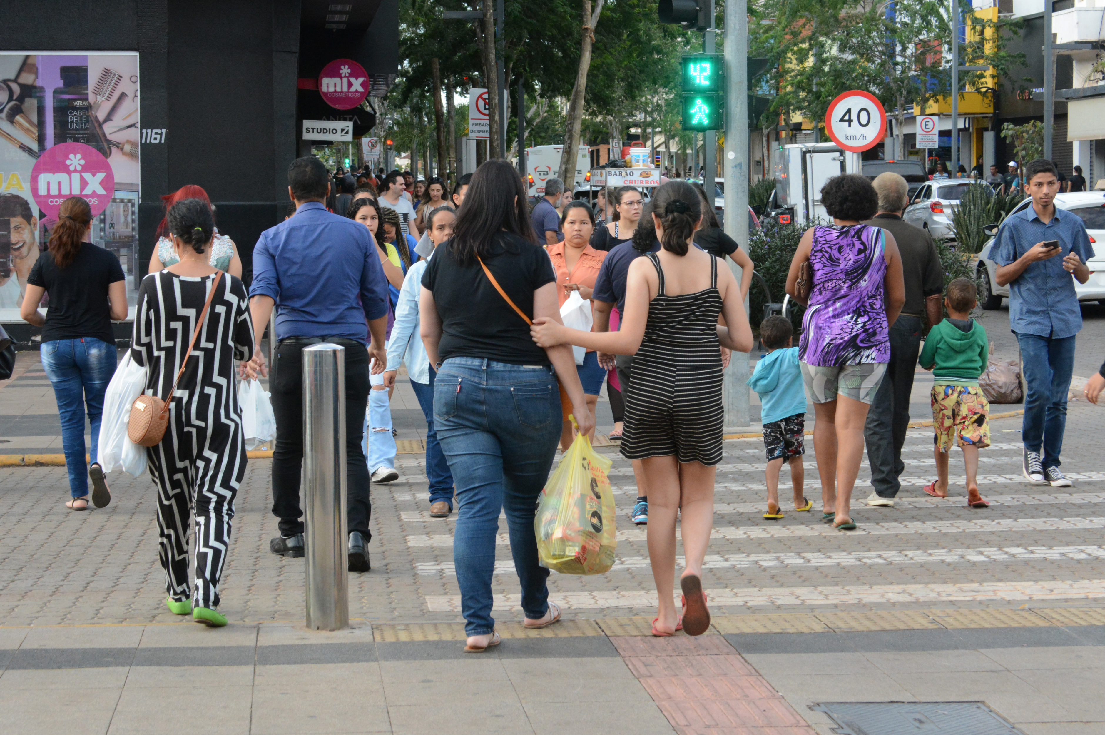 Comércio da Capital terá horário ampliado até 23 de dezembro 