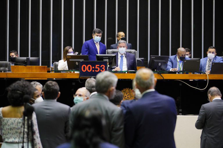 Em três anos, verba de gabinete da Câmara dos Deputados terá 9,13% chegando a mais de R$ 130 mil