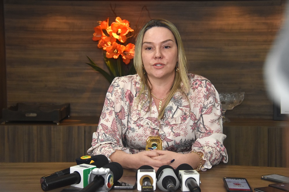 Delegada Anne Karine disse que aguarda laudos de exame necroscópico e prontuários e ainda ouvir testemunhas