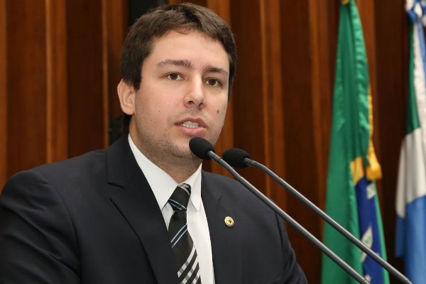 Para João Henrique Catan, vandalismo é "roubar as eleições" - Correio do  Estado