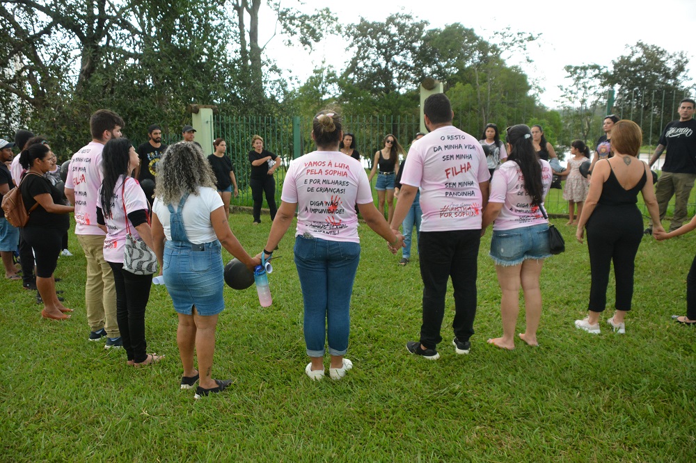 Familiares iniciaram passeata por Sophia com oração