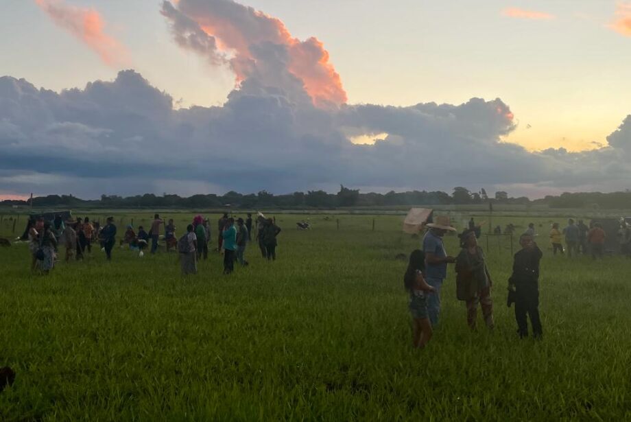 Após protesto de índios, votação sobre demarcação é adiada - Rio Brilhante  News