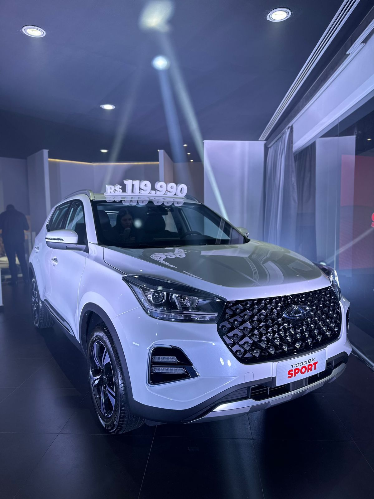Novo Tiggo 5x foi apresentado, d tem pre&ccedil;o sugerido de R$119.990