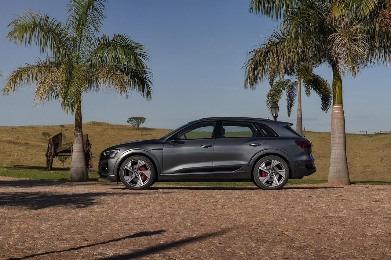 Novo Audi Q8 e-tron
