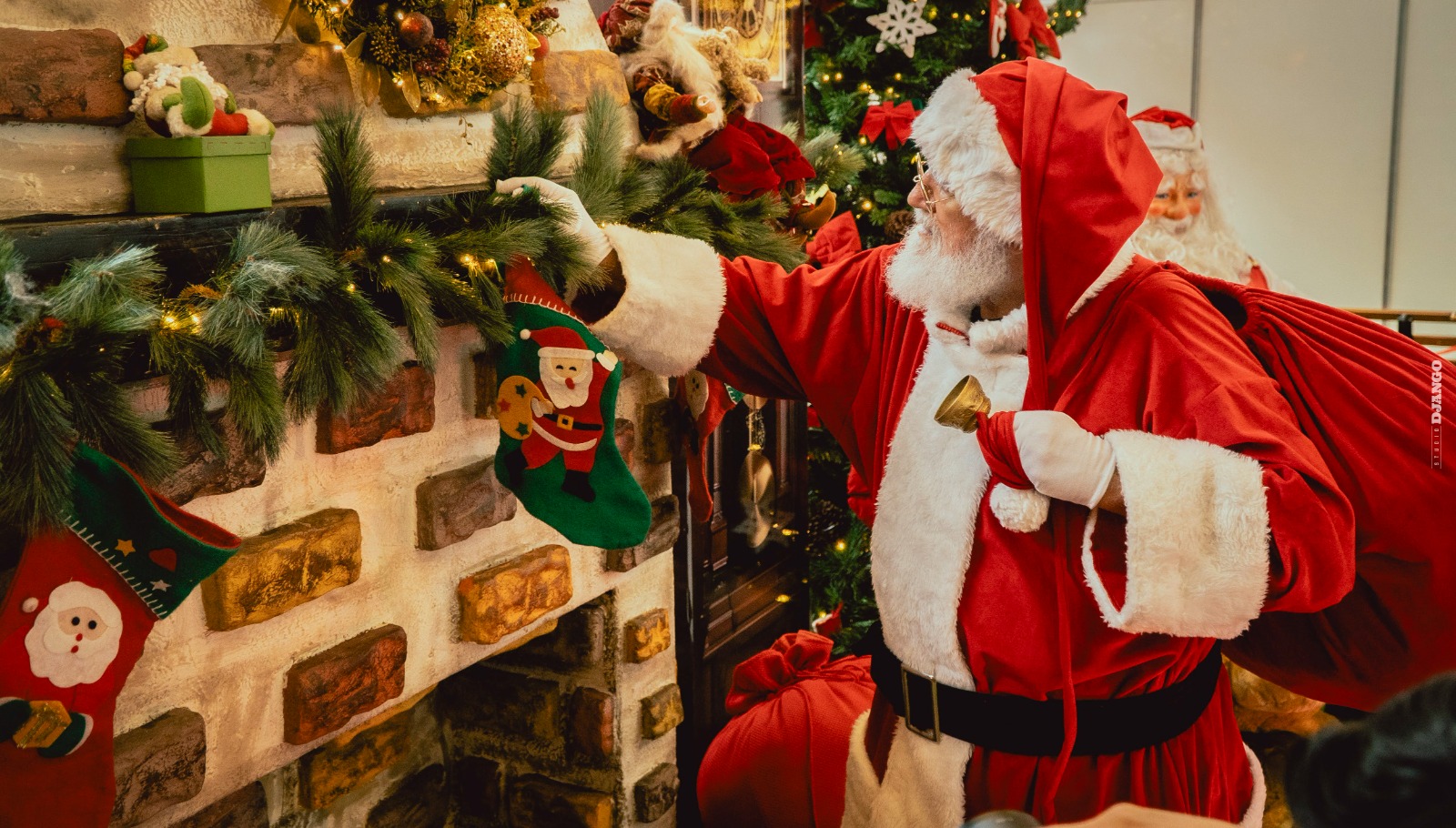 Papai Noel pousa o trenó hoje em Campo Grande - Correio do Estado