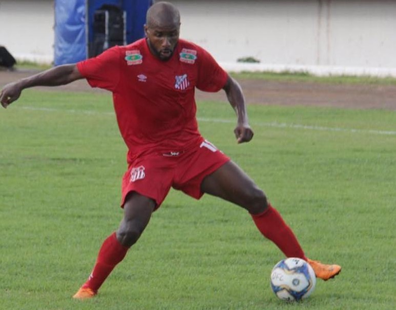 Fabinho Paulista quando jogou pelo Comercial (MS)