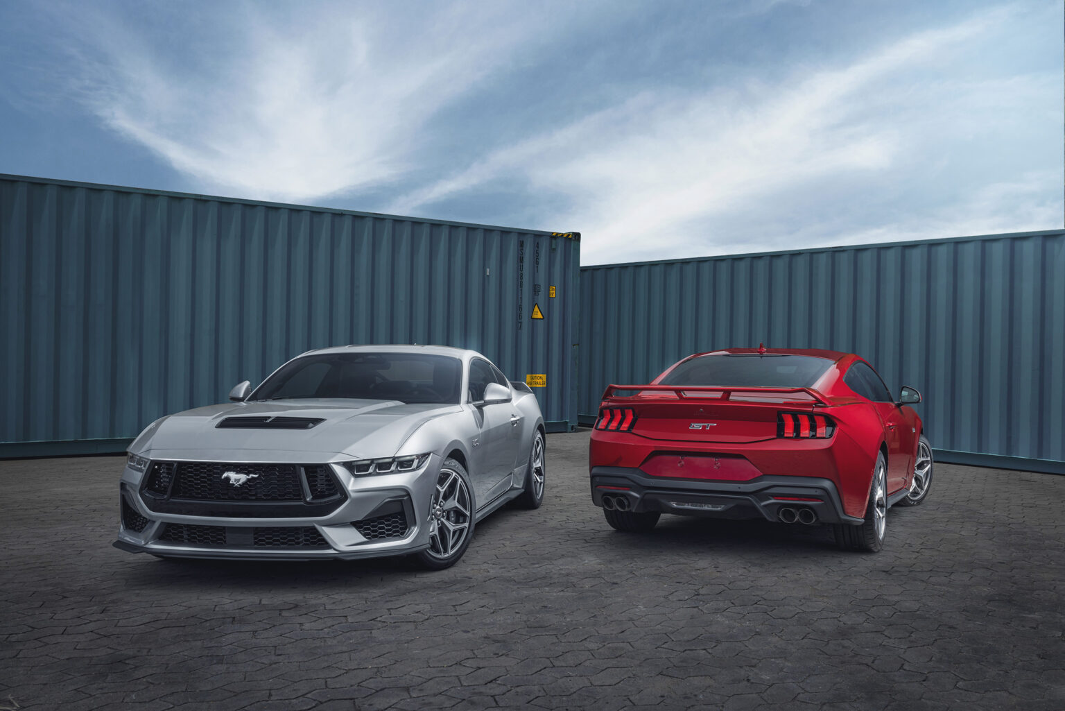 Novo Mustang GT Performance j&aacute; est&aacute; no Brasil
