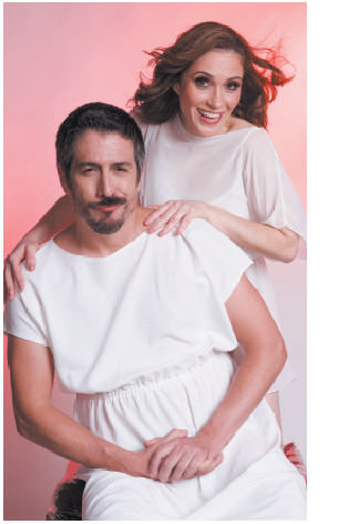 Ana Guasque e Eduardo Mossri protagonizam a pe&ccedil;a que faz um passeio pela hist&oacute;ria do teatro; hoje e amanh&atilde;, no Teatro Glauce Rocha