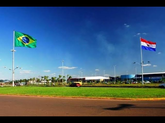 Gruto do Lago Azul é um atrativo turístico famoso em Bonito