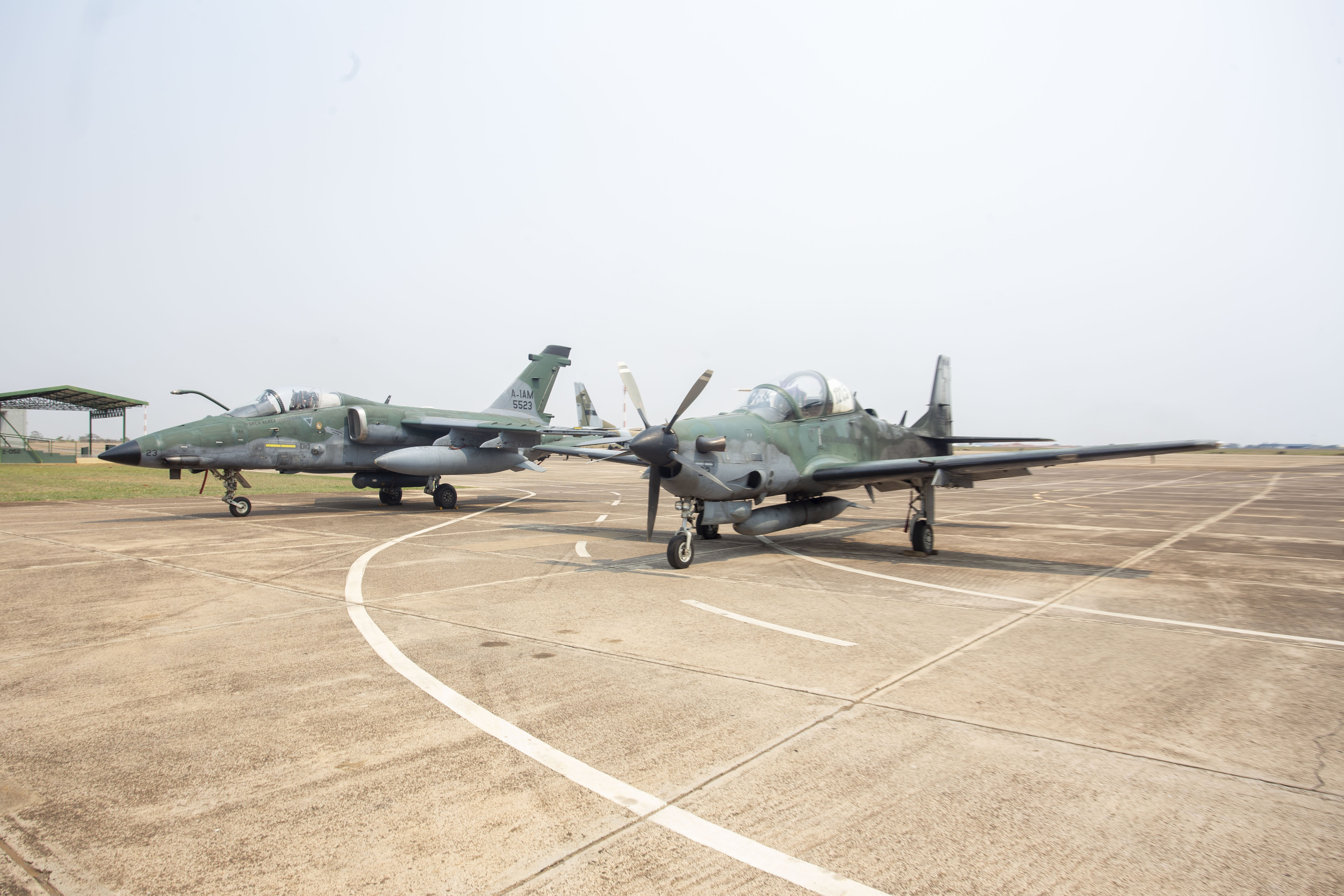 Coletiva de imprensa realizada na manhã desta quinta-feira (12) na Base Aérea CG