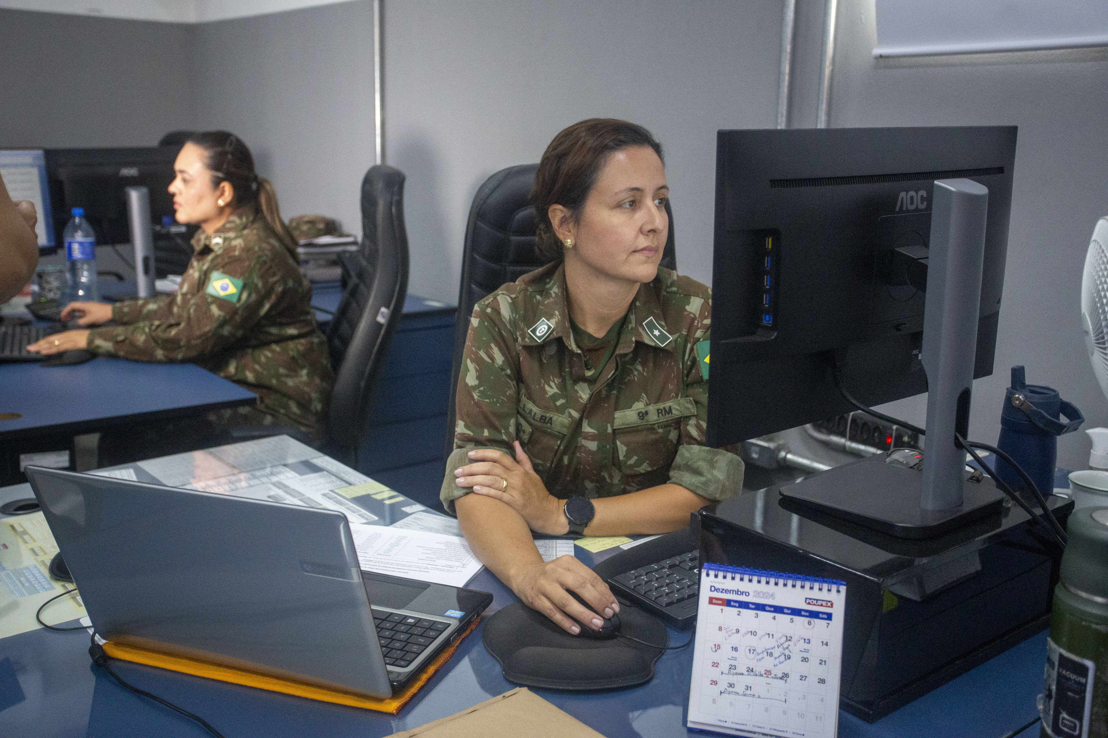 Tenente-Coronel Roberto Júnior, responsável pela Seção de Serviço Militar Regional, durante coletiva de imprensa para tratar sobre o alistamento militar feminino em MS.