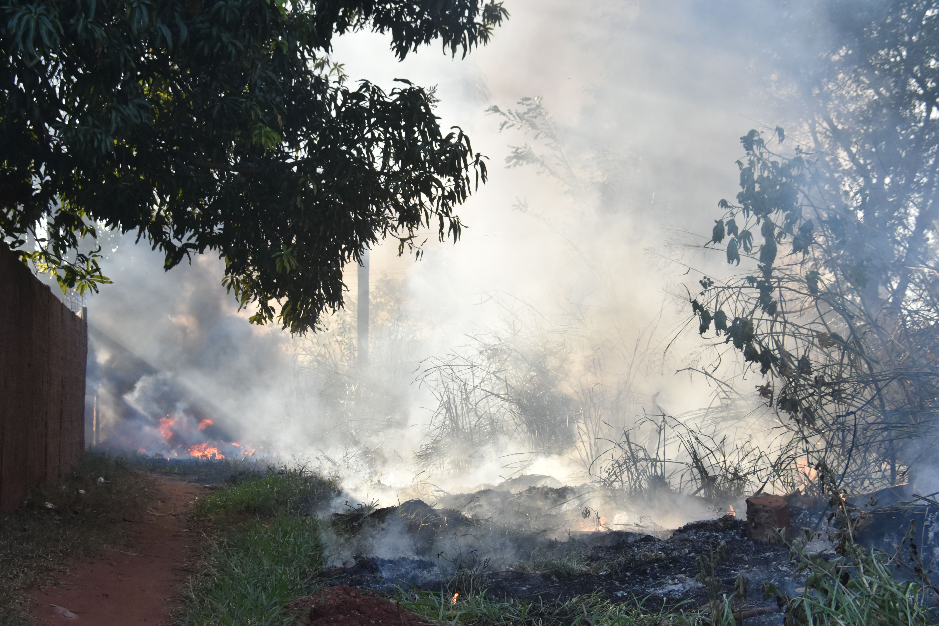 Fuma&ccedil;a se espalhou pelo bairro