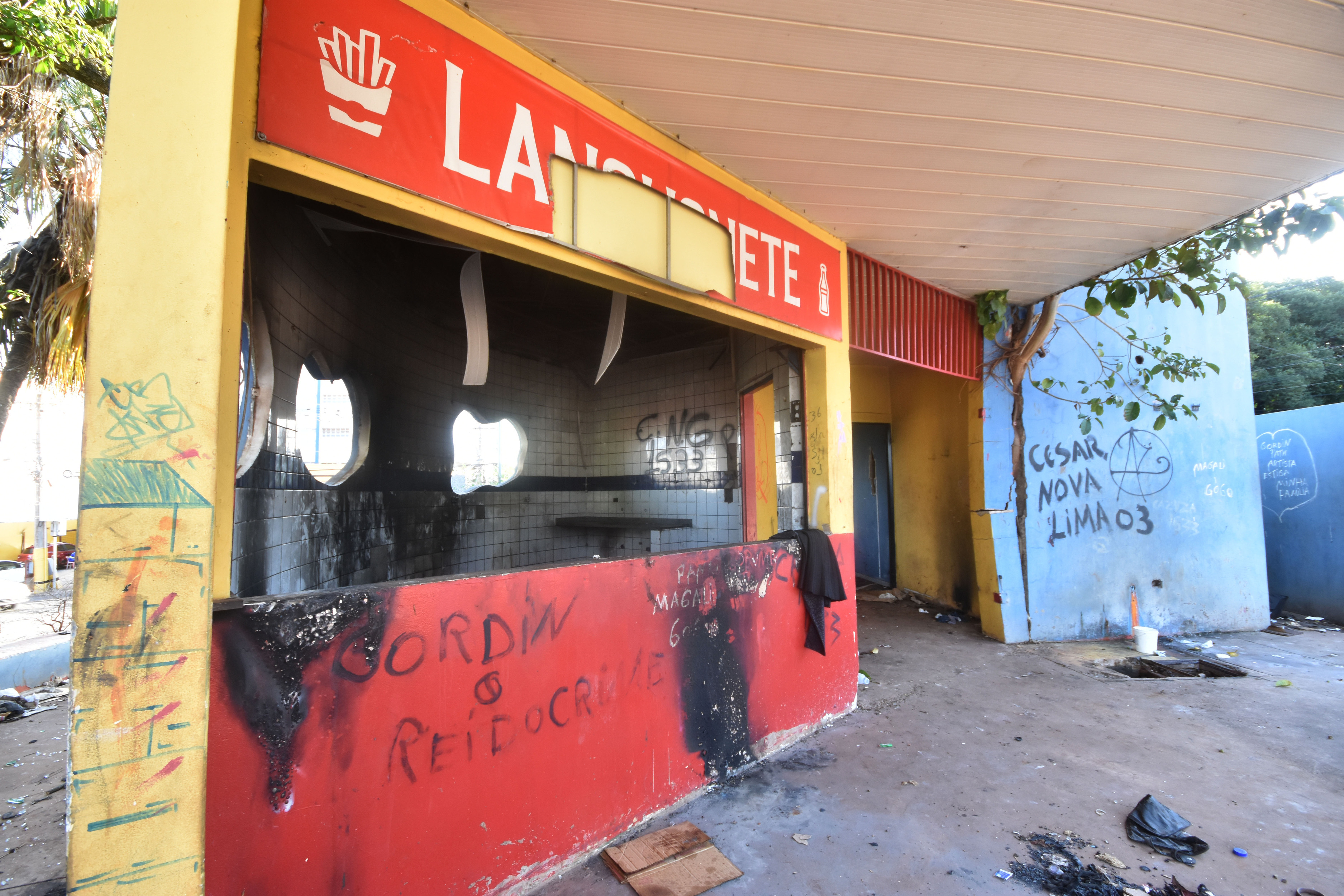 02 0725 0228 Pra&ccedil;a dos Imigrantes GO