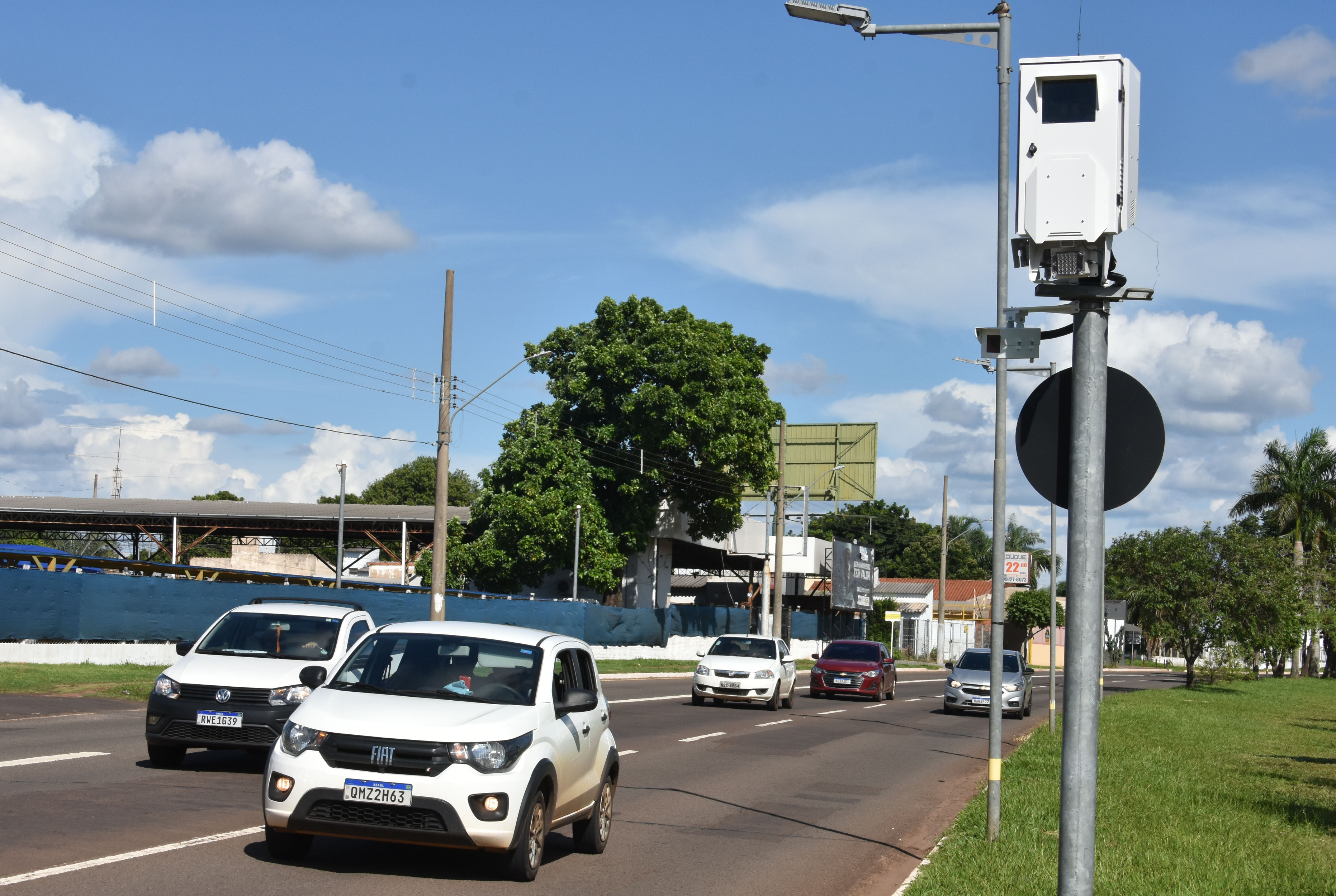 Excesso de velocidade &eacute; a principal infra&ccedil;&atilde;o cometida no tr&acirc;nsito
