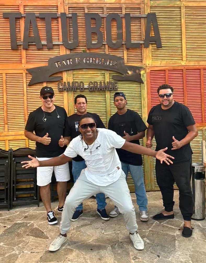 O grupo Pagode 67 faz show amanh&atilde; no 