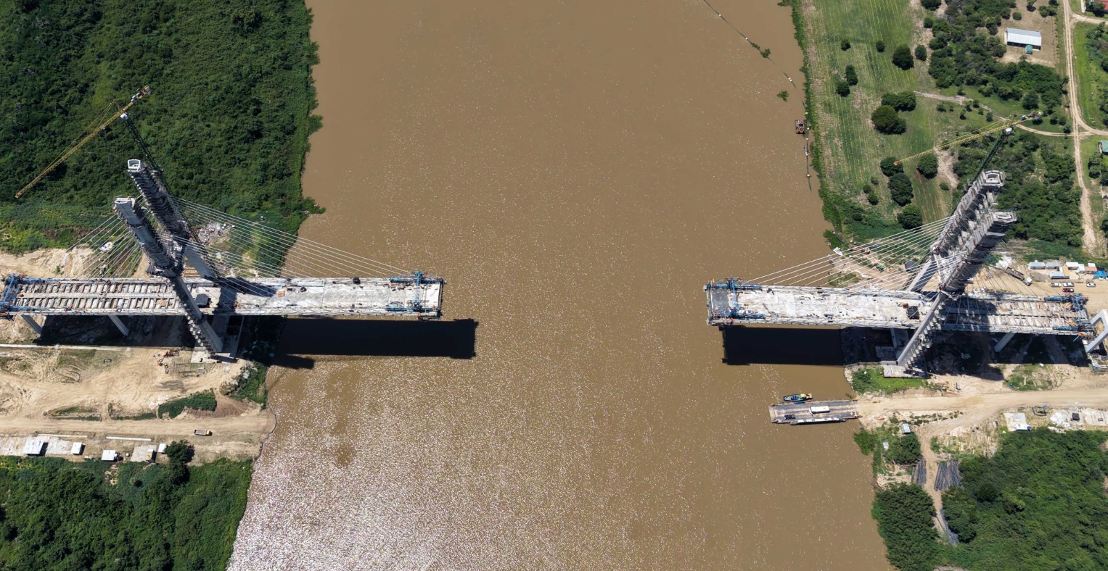 Duas metades da estrutura devem ser unidas no fim de maio