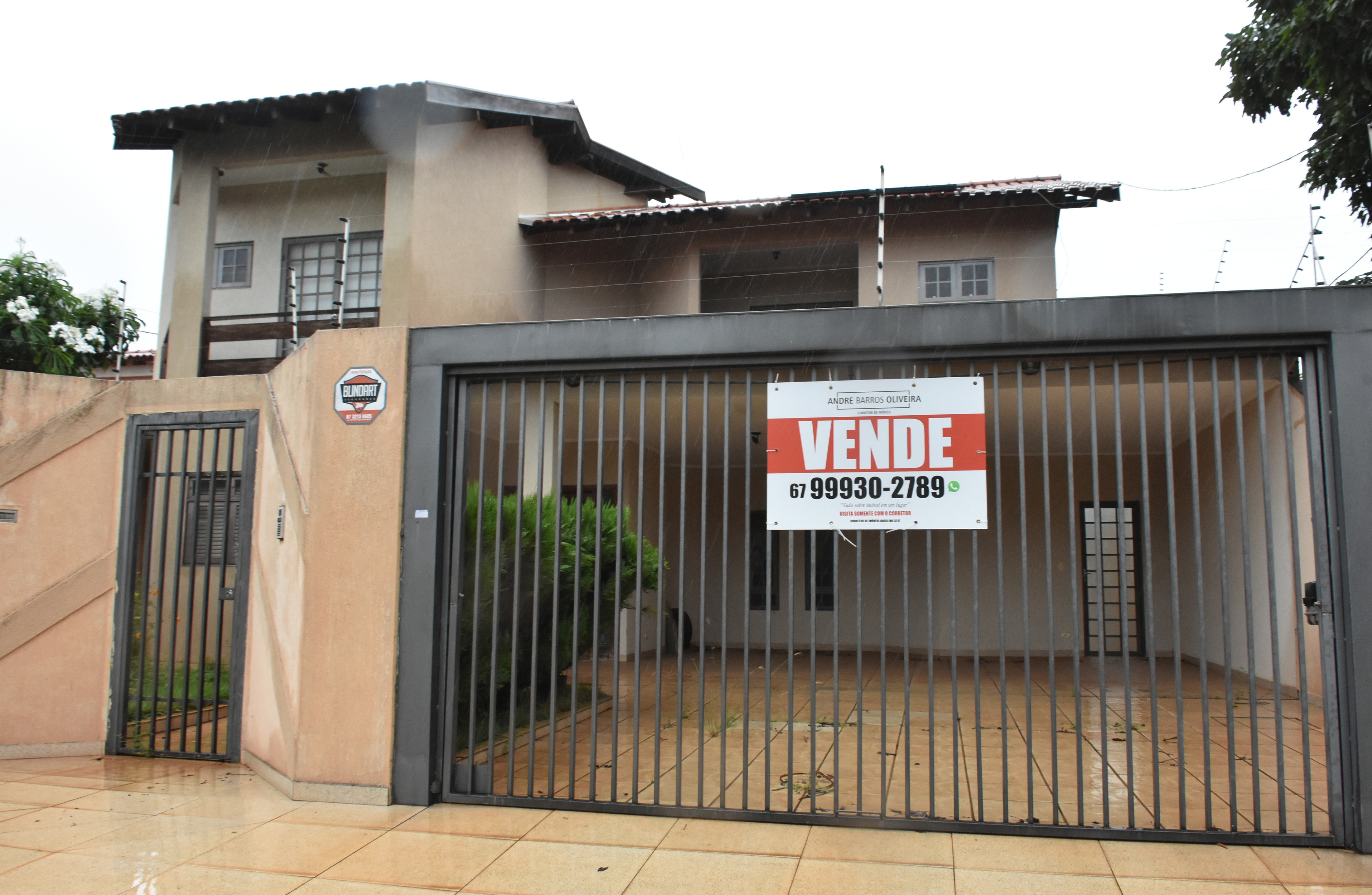 Foram negociados R$ 1,426 bilh&atilde;o no ano passado ante R$ 1,938 bilh&atilde;o em contratos firmados em 2024