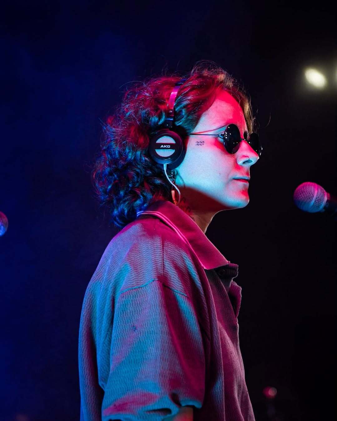 Bloco Que Del&iacute;cia o Ver&atilde;o faz um esquenta de carnaval na feira em comemora&ccedil;&atilde;o ao anivers&aacute;rio da cantora Beca, das 16h &agrave;s 23h na Pra&ccedil;a do Preto Velho