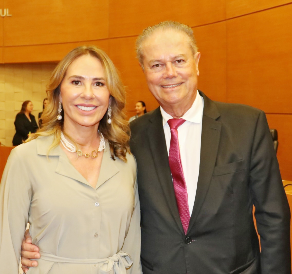 Dra. Claudia Bossay Assump&ccedil;&atilde;o Fassa e Dr. Odemilson Castro Fassa