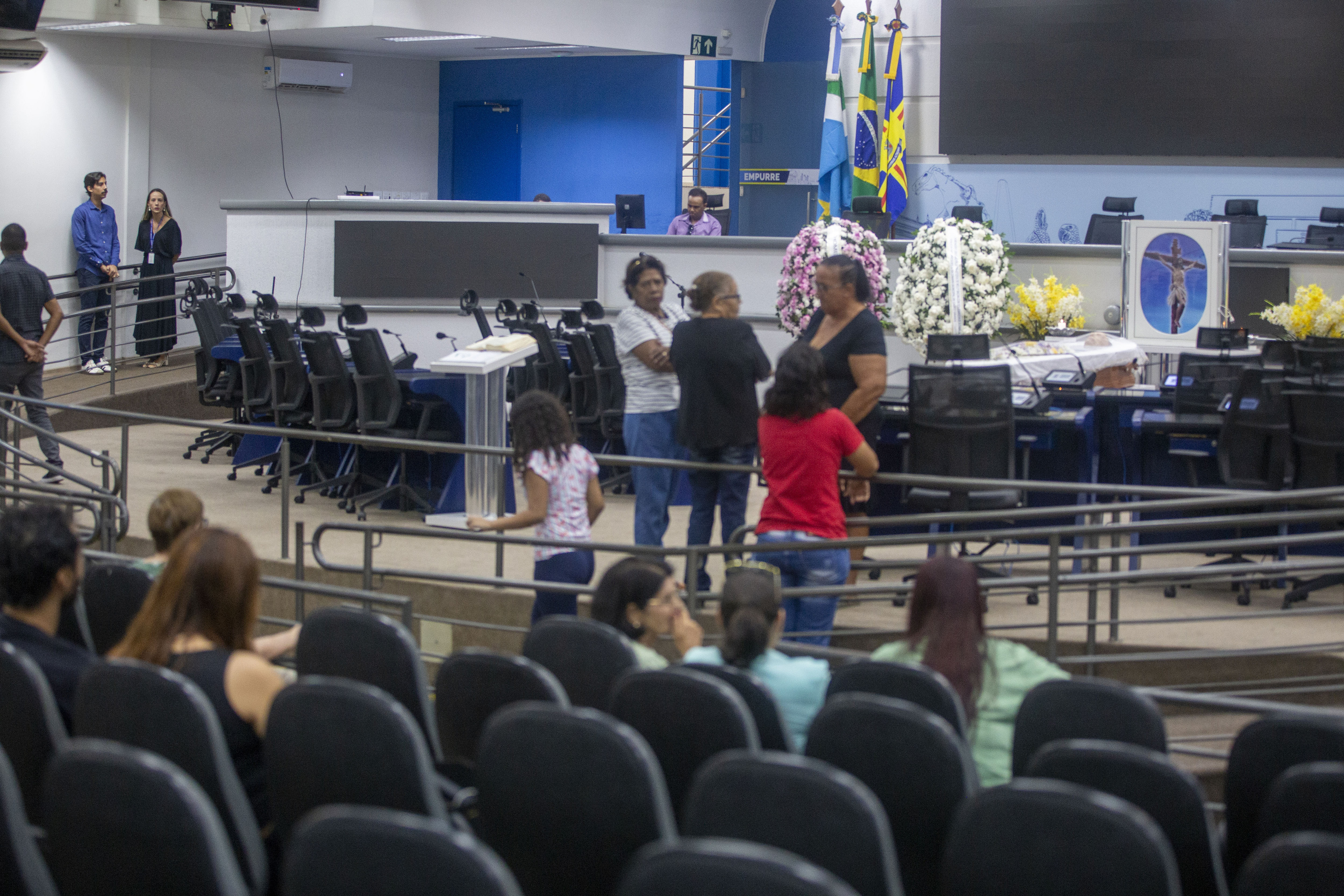 Ex-governador de MS, Andr&eacute; Puccinelli, compareceu ao vel&oacute;rio &agrave;s 9h45min desta quinta-feira (9)