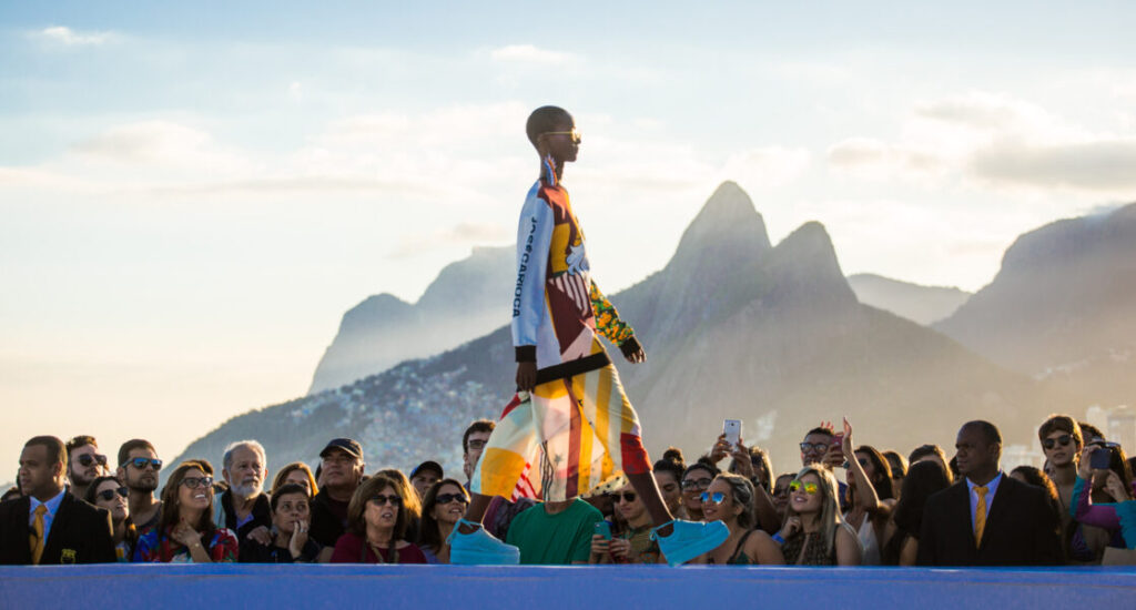Fashion Rio: Recome&ccedil;ar. Resistir. Retornar.