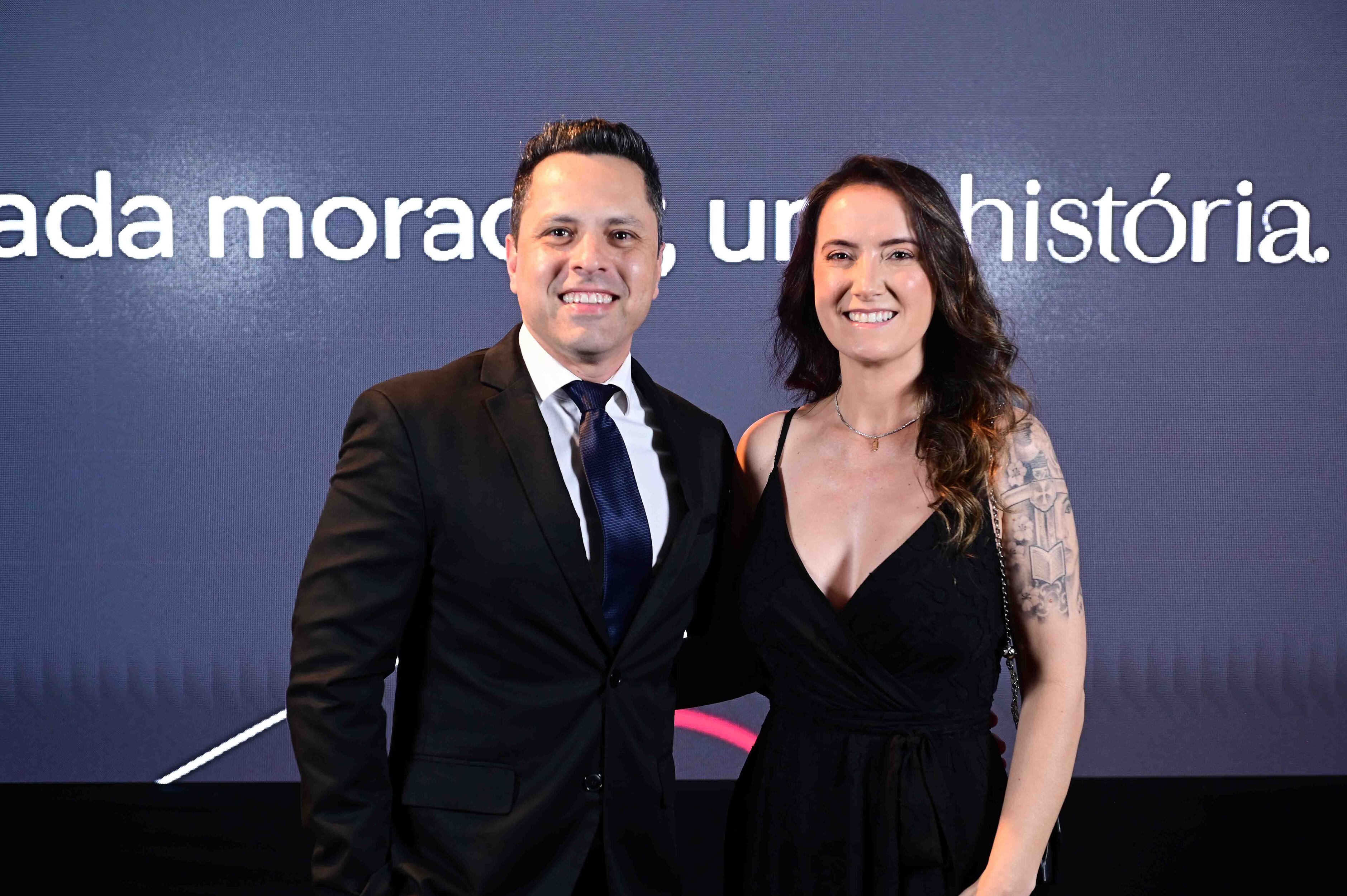 Danilo Bachega e Am&iacute;lian Nogueira