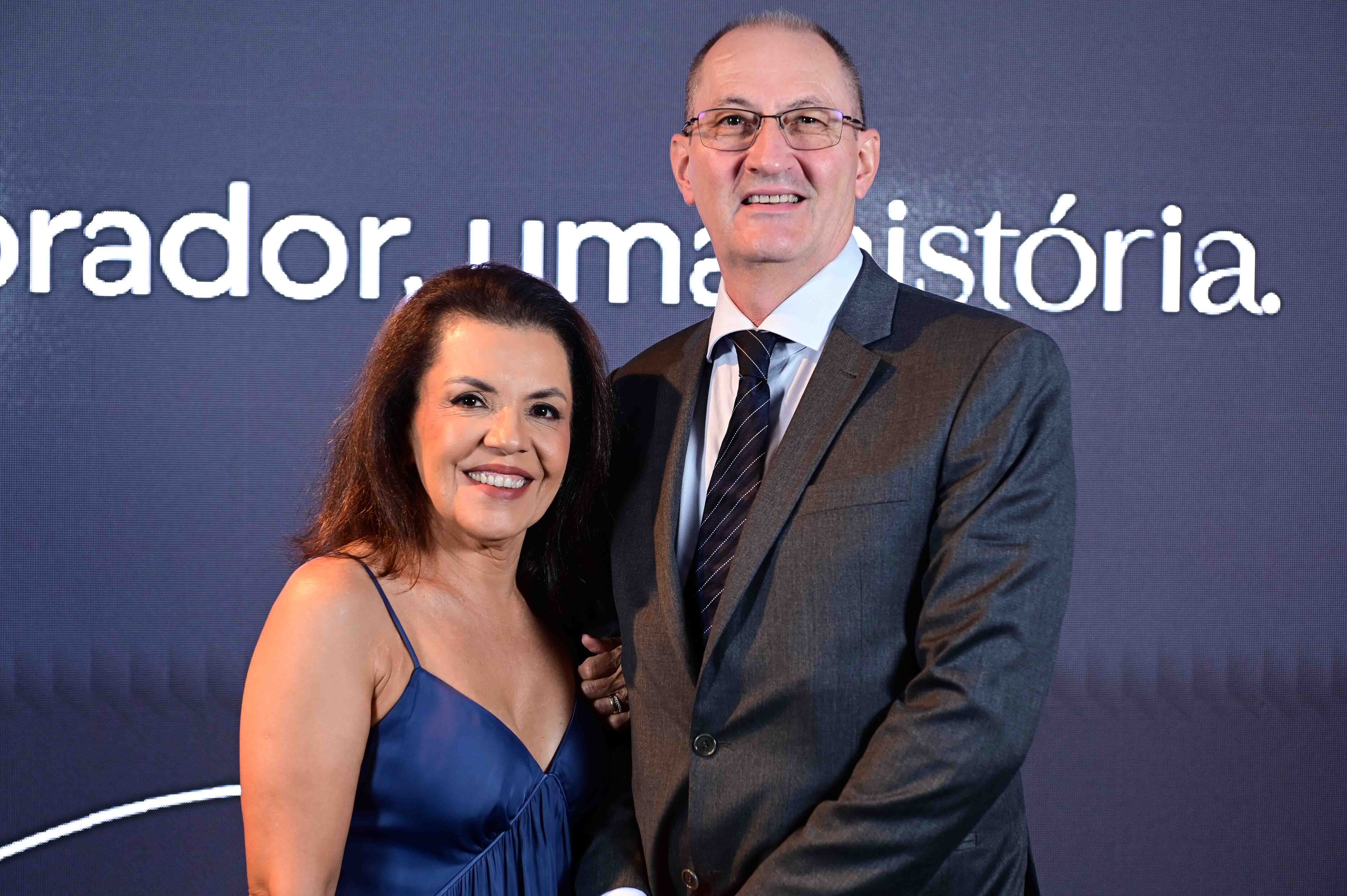 Denise Ramos Flores Bisogenin e Jos&eacute; Luiz Bisogenin