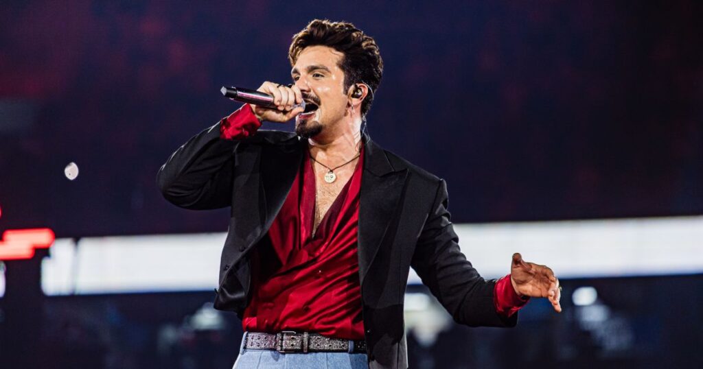 Show gratuito de Zez&eacute; Di Camargo abre programa&ccedil;&atilde;o musical do evento