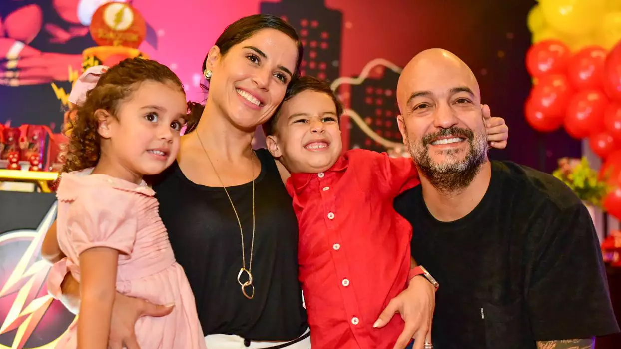 Entrevista exclusiva com a atriz Camilla Camargo - Especial Dia das M&atilde;es