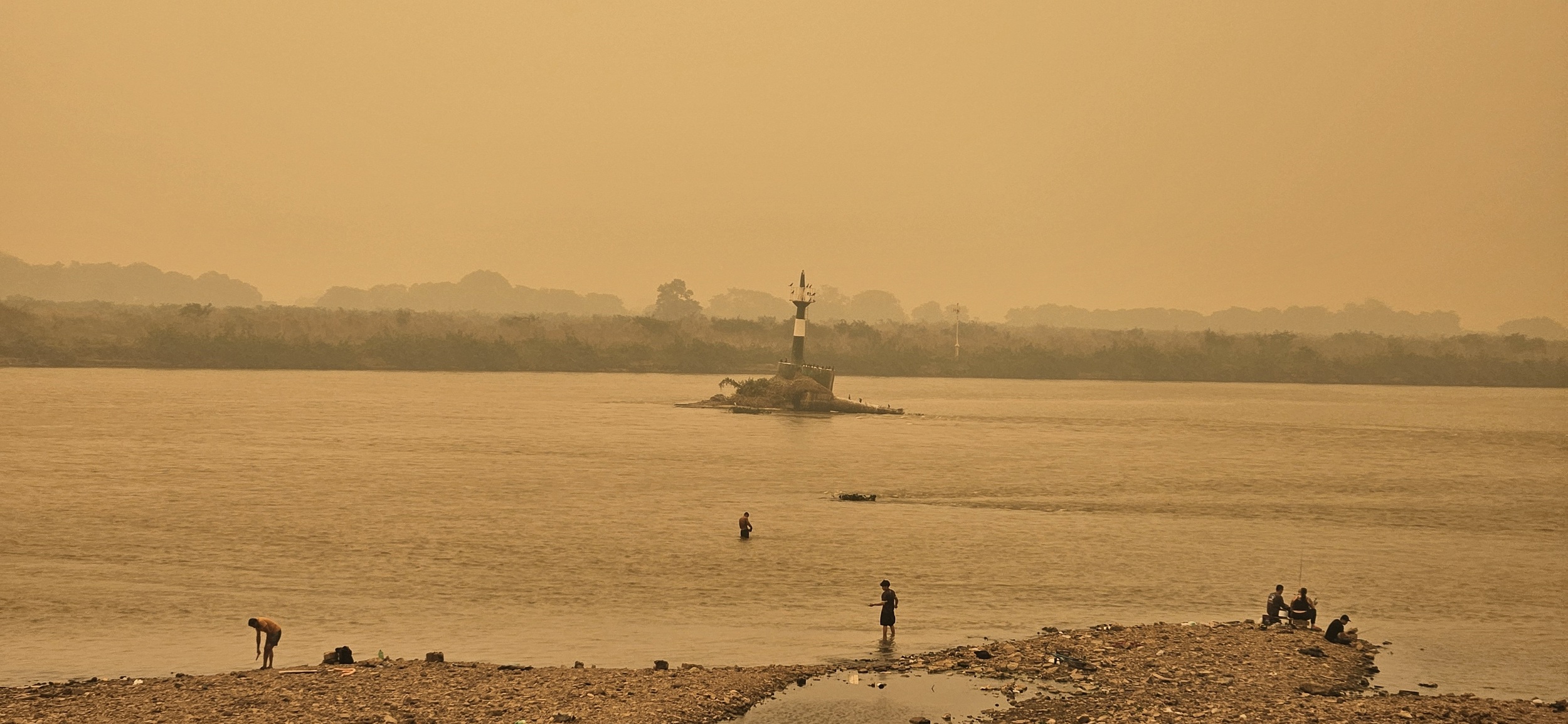Em 2024, durante os inc&ecirc;ndios, Corumb&aacute; foi coberta por fuma&ccedil;a