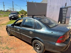 Os policiais identificaram o local onde a v&iacute;tima havia sido mantida em c&aacute;rcere na noite anterior ao crime