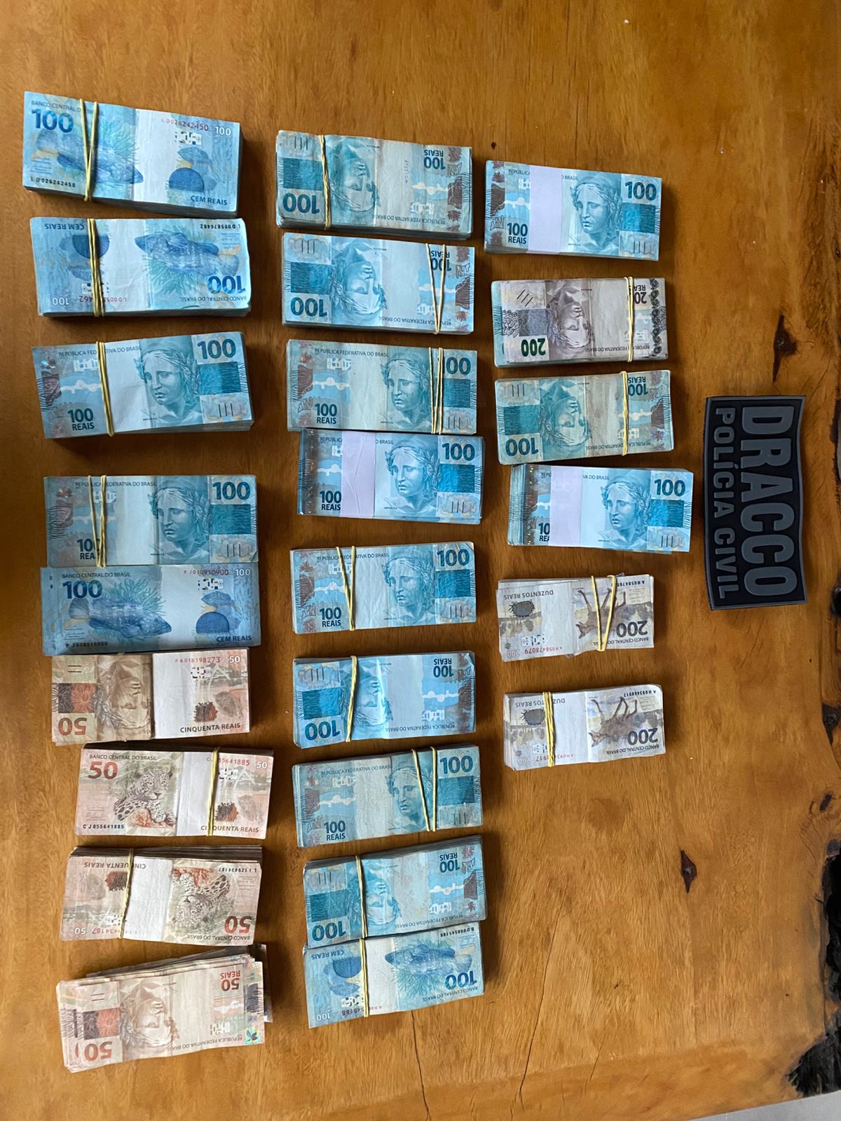 Um dos locais onde a Pol&iacute;cia Civil cumpriu mandado de busca e apreens&atilde;o &eacute; o The Place, localizado na Avenida Afonso Pena