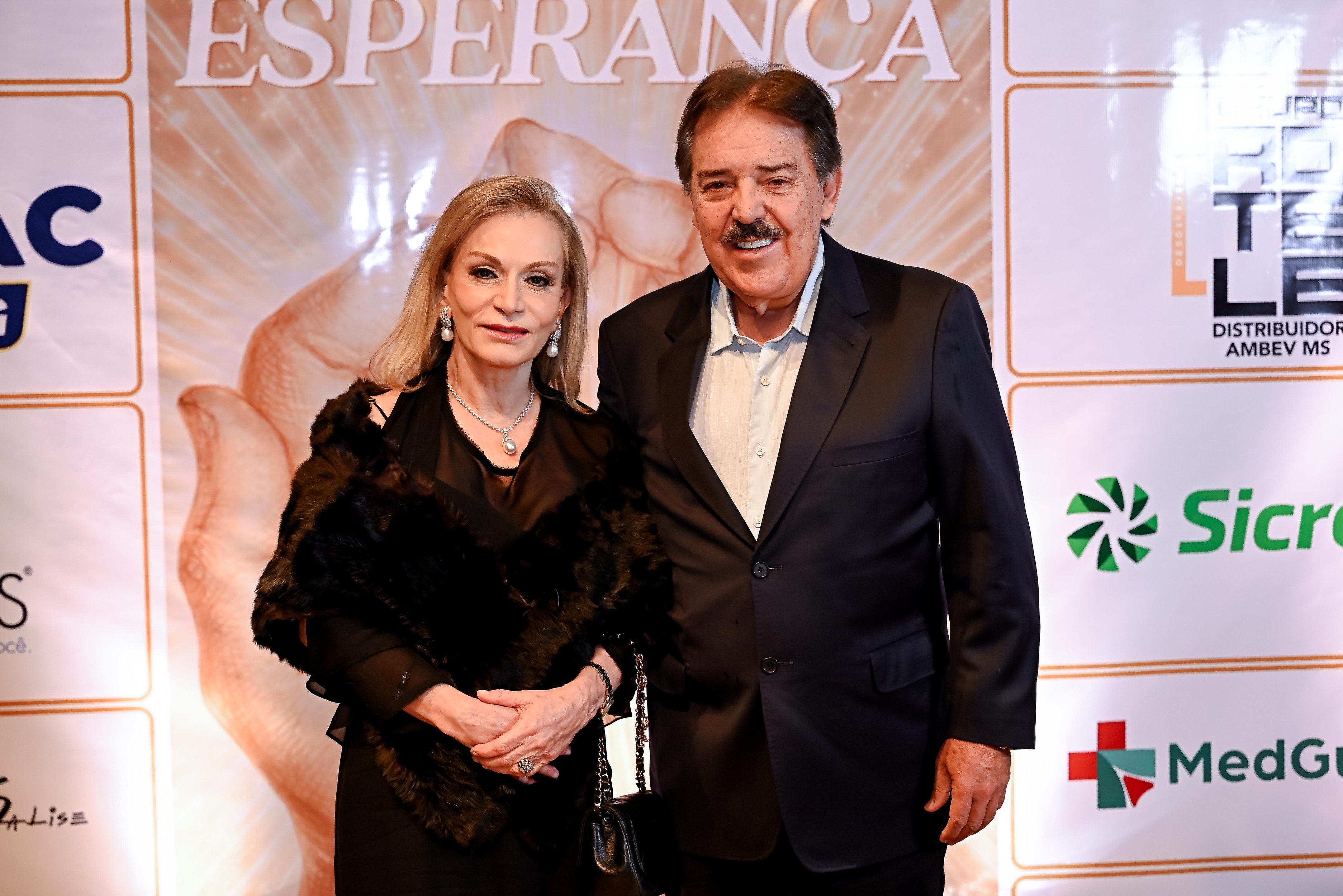  Dra. Maria Aparecida Arroyo e Ant&ocirc;nio Carlos Arroyo