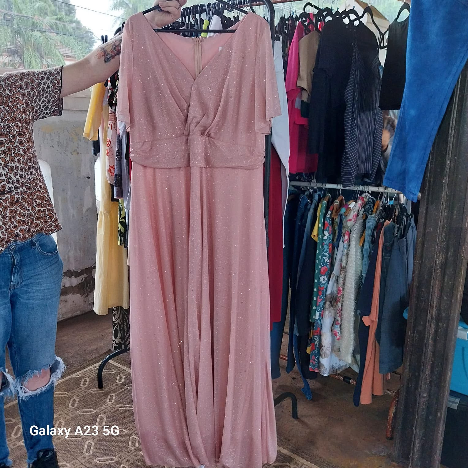 Trajes de frio estarão à venda no local