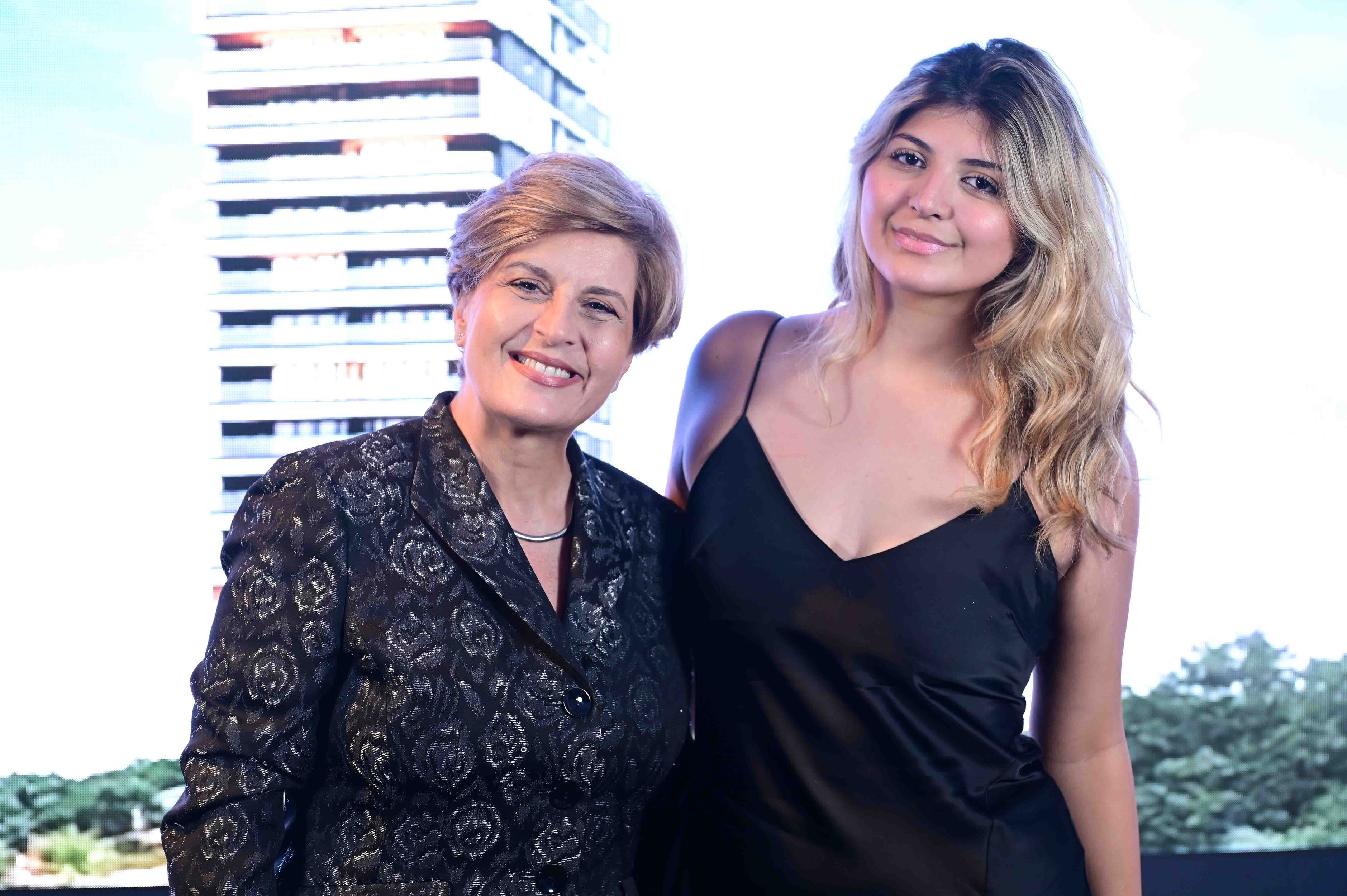  Carmen Cestari e Martina Cestari Arriagada