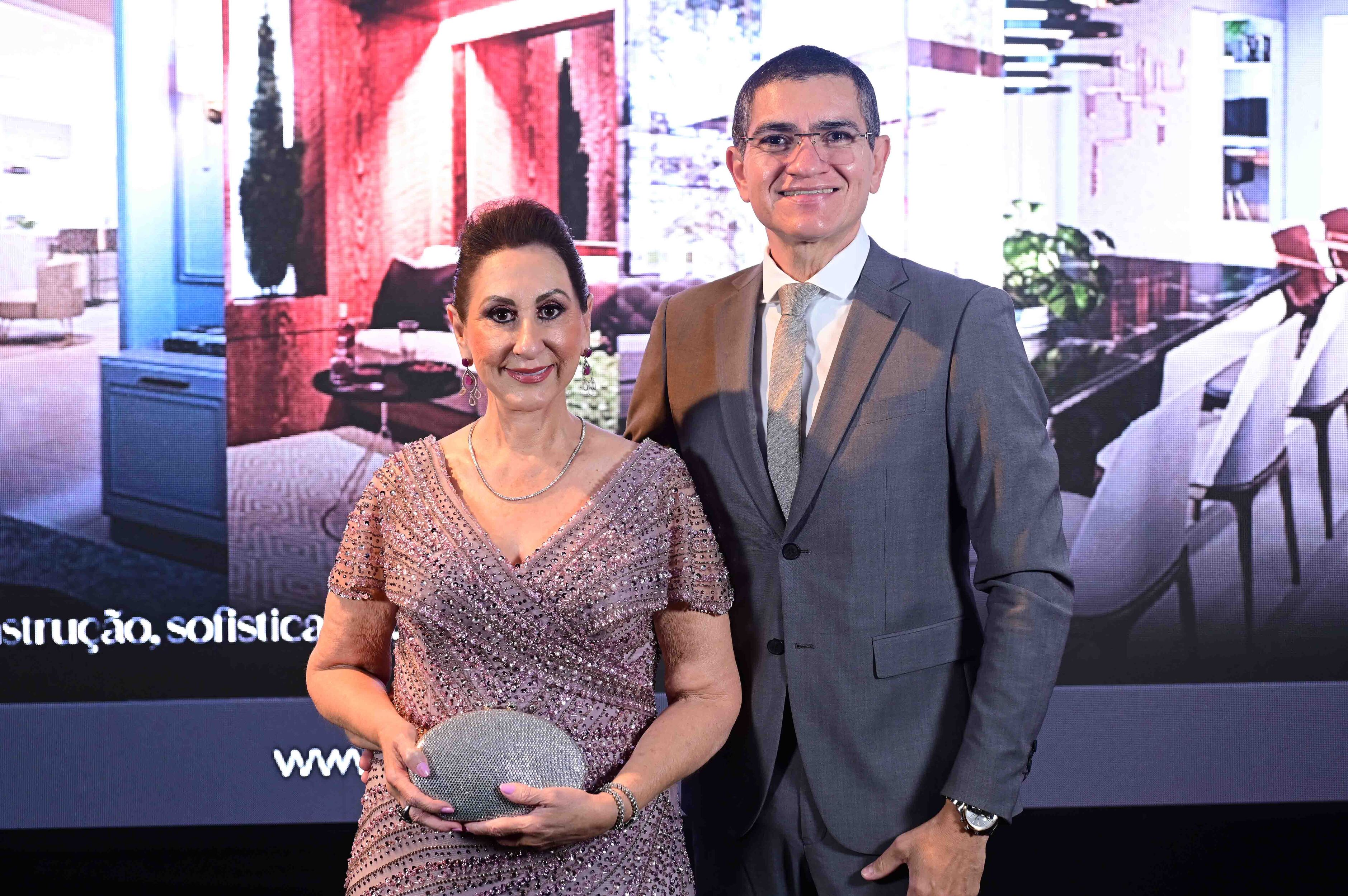 Leni Fernandes e C&eacute;zar Fran&ccedil;a Costa
