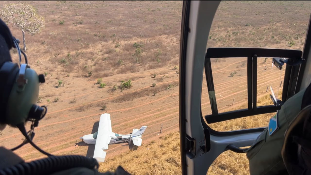 Aeronave suspeita interceptada pela For&ccedil;a A&eacute;rea Brasileira foi obrigada a pousar em uma pista improvisada entre S&atilde;o Gabriel do Oeste e Camapu&atilde; e acabou localizada abandonada pelas equipes da opera&ccedil;&atilde;o.