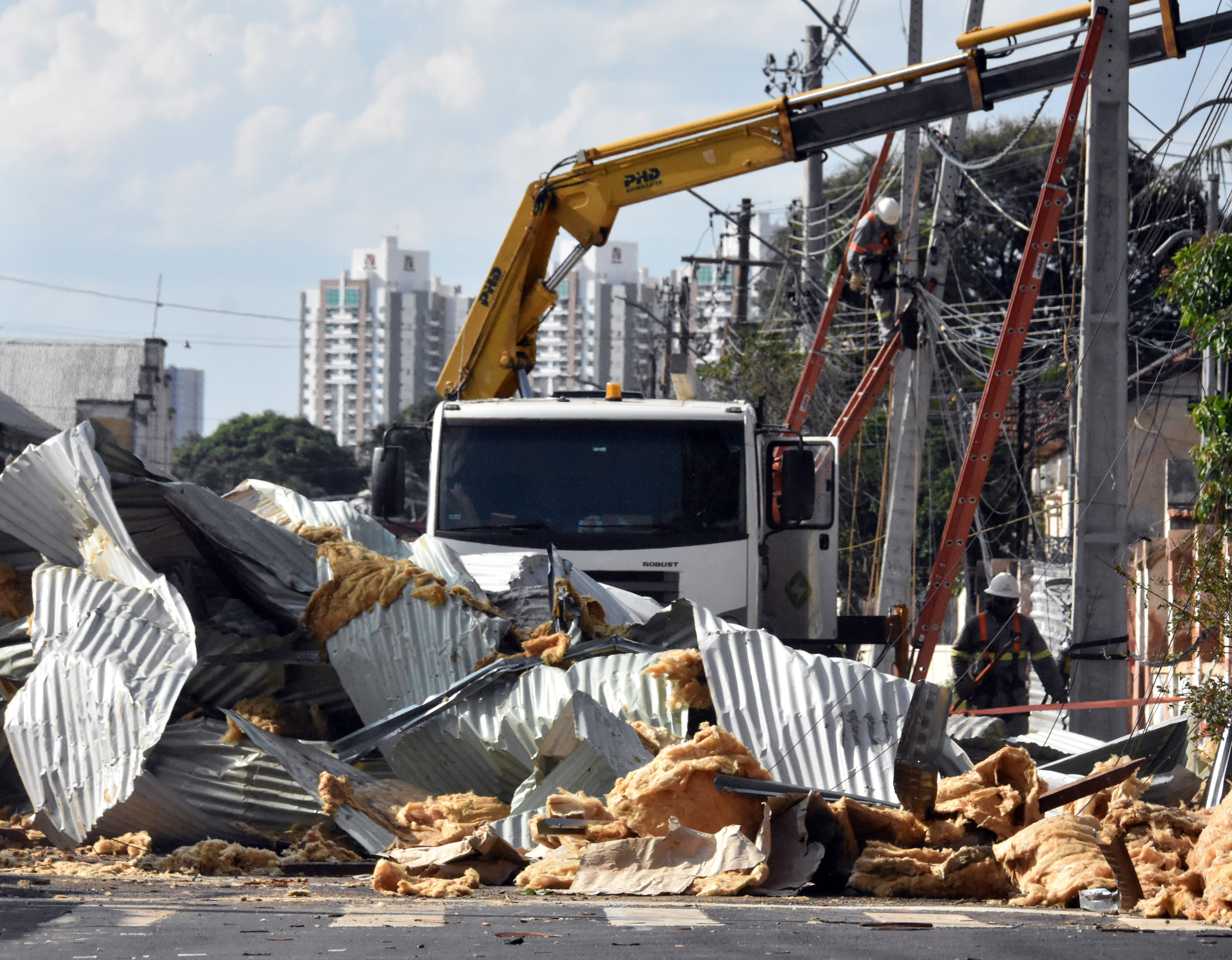02 0926 0287 Rescaldo Chuva  Ferroviaria PR
