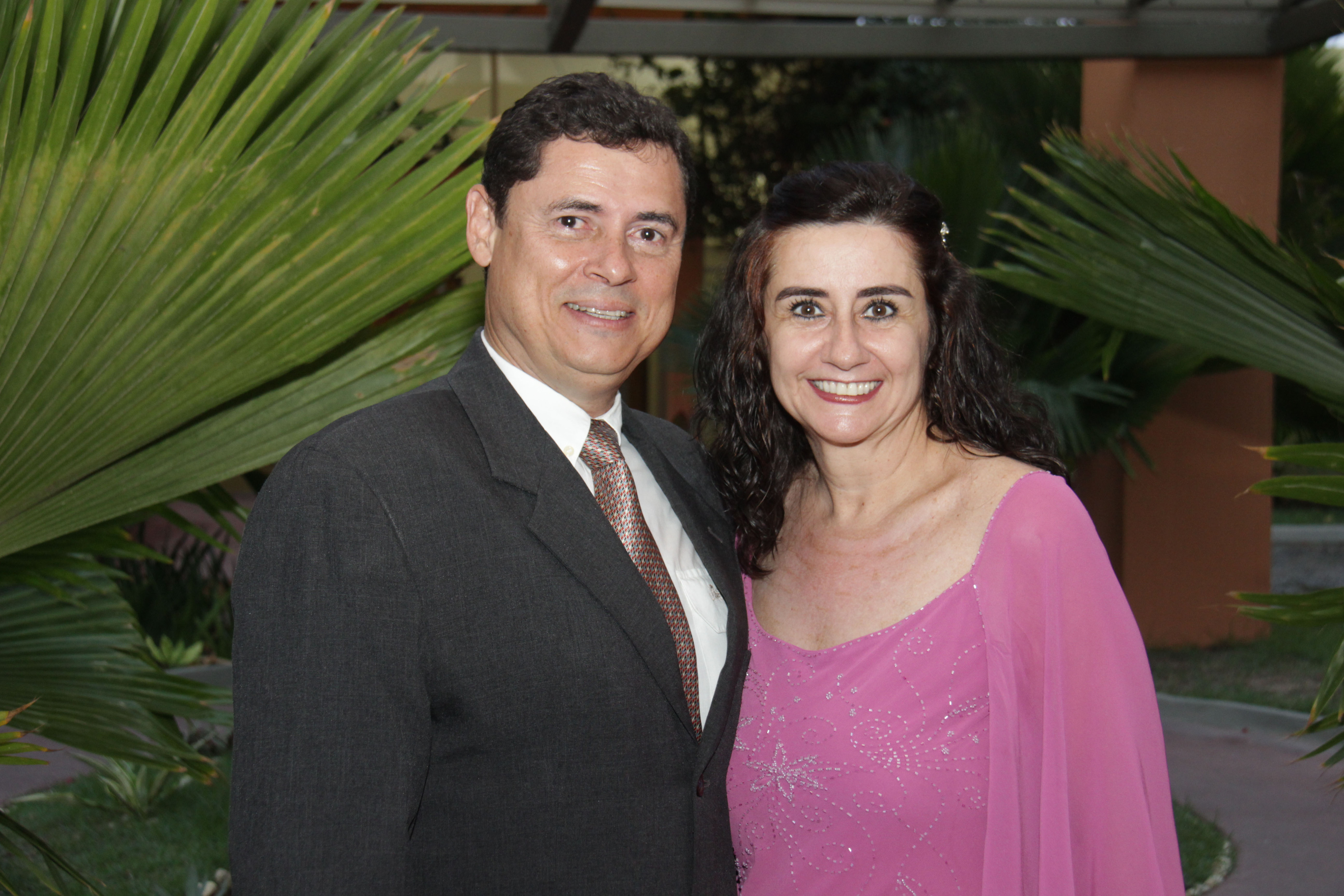 Isidro Theodoro de Faria e Maria Leonor Castilho Guimar&atilde;es (28 anos de casados)