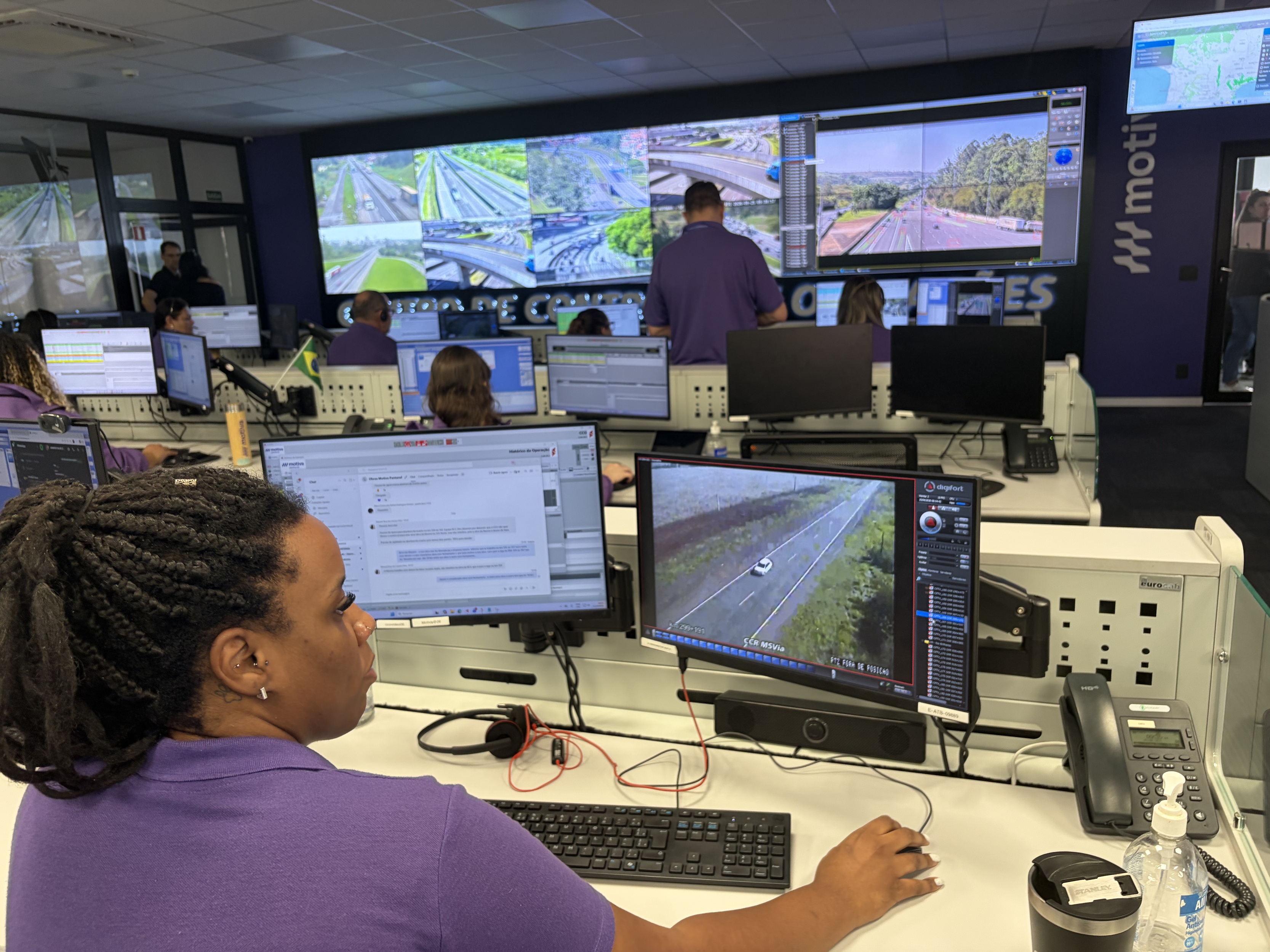 C&acirc;mera instalada no km 490 da BR-163, pr&oacute;ximo ao shopping Bosque dos Ip&ecirc;s, em Campo Grande, &eacute; monitorada de Jundia&iacute;