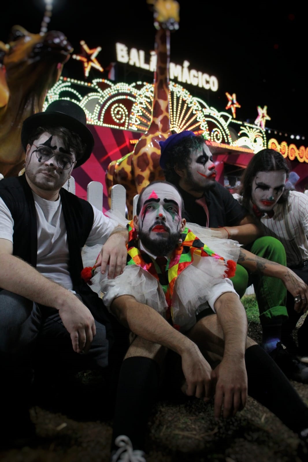 Banda T404 e outras animam festa de Halloween underground