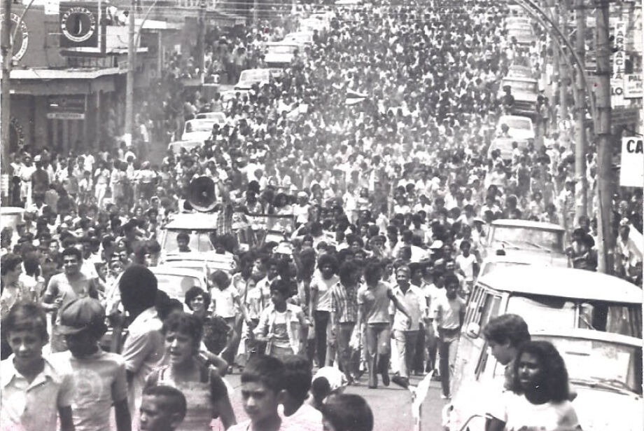 Edi&ccedil;&atilde;o hist&oacute;rica do Correio do Estado, de 4 de maio de 1977, anunciava Campo Grande como nome previsto para o novo Estado, que posteriormente seria chamado Mato Grosso do Sul.